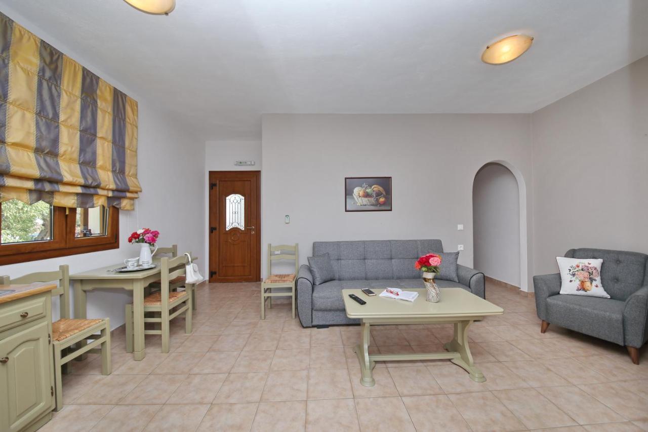 Niki Apartments Panormos  Luaran gambar